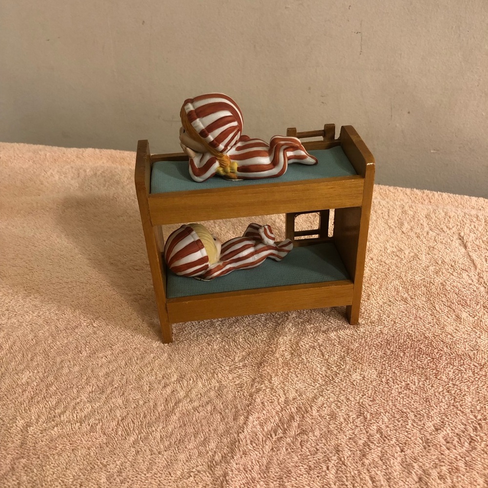Vintage 1983 Enesco Country Cousins Kids With Striped PJs and Bunk Bed